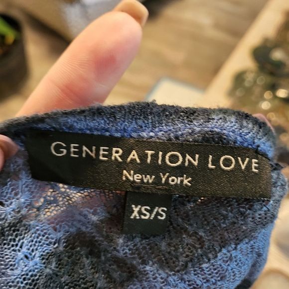 Generation LOVE TOP - Picture 4 of 5